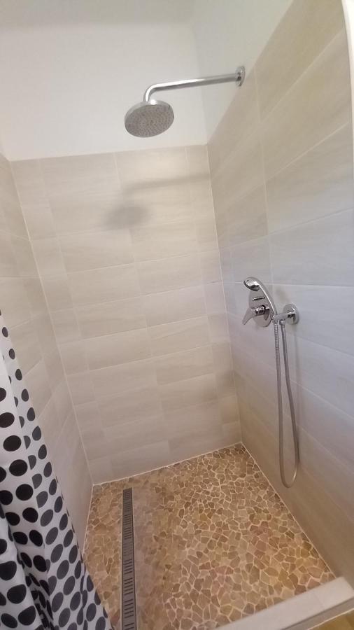 Kucko Apartman Badacsonytördemic Екстериор снимка